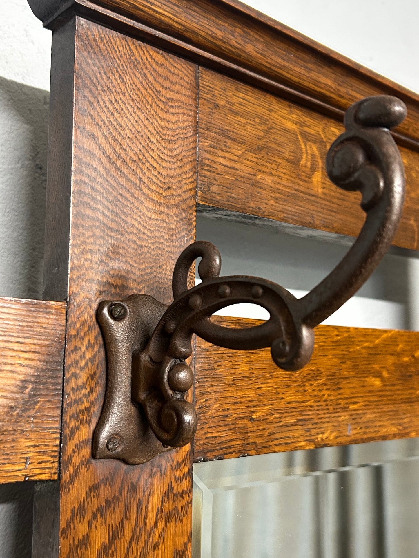 Art Nouveau oak hall/coat stand