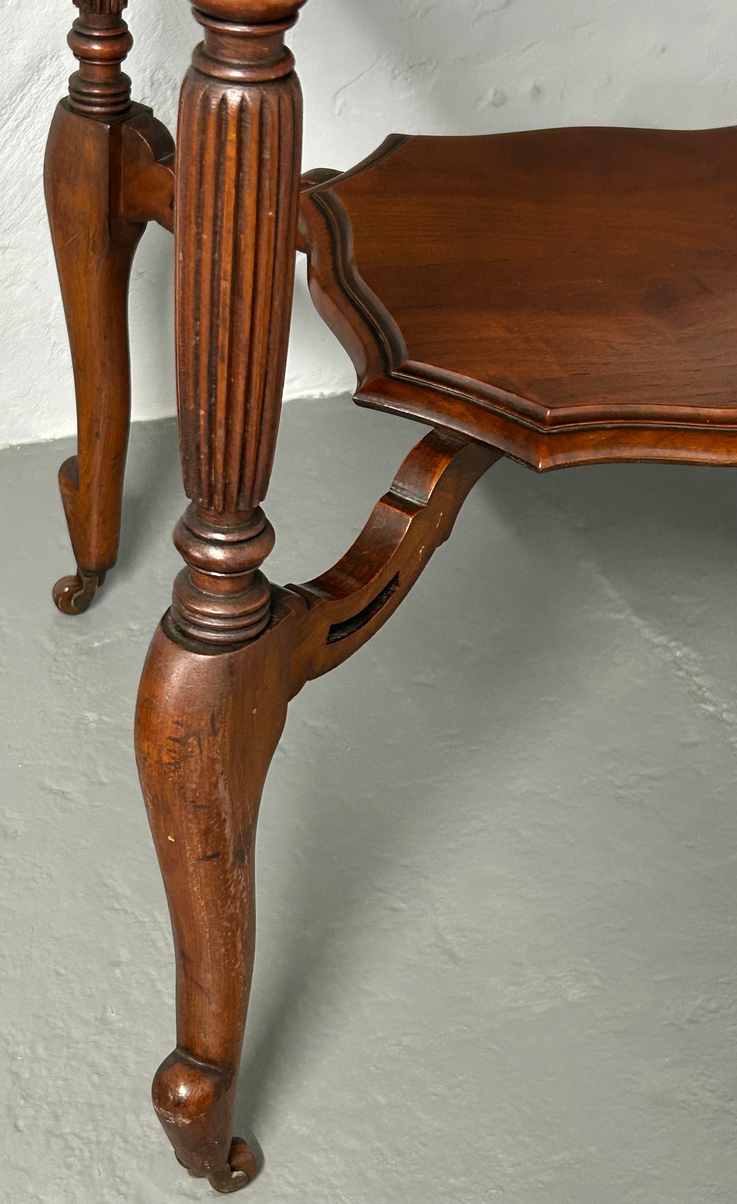 Edward walnut side table