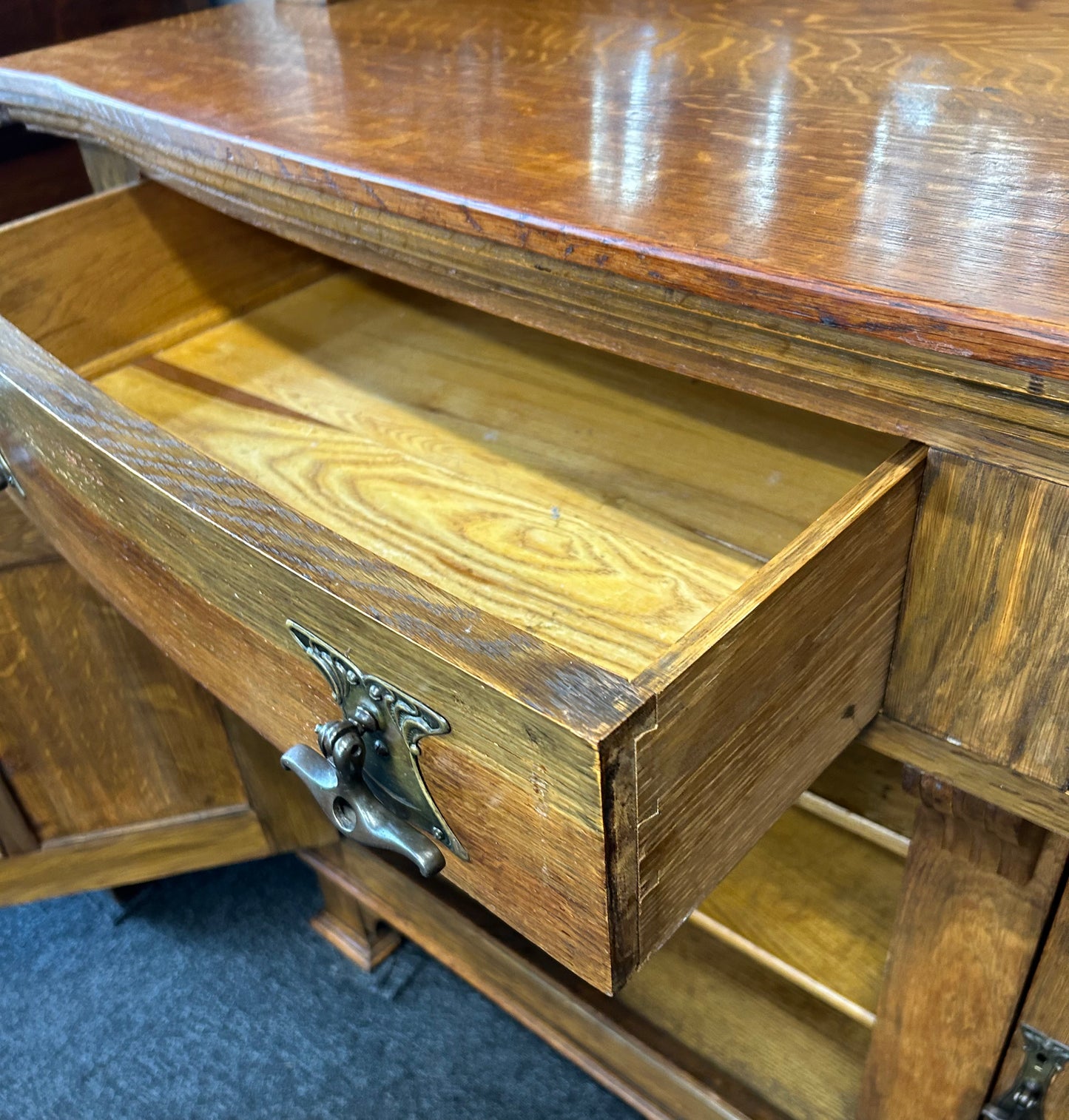 Arts and Crafts oak Edwardian sideboard
