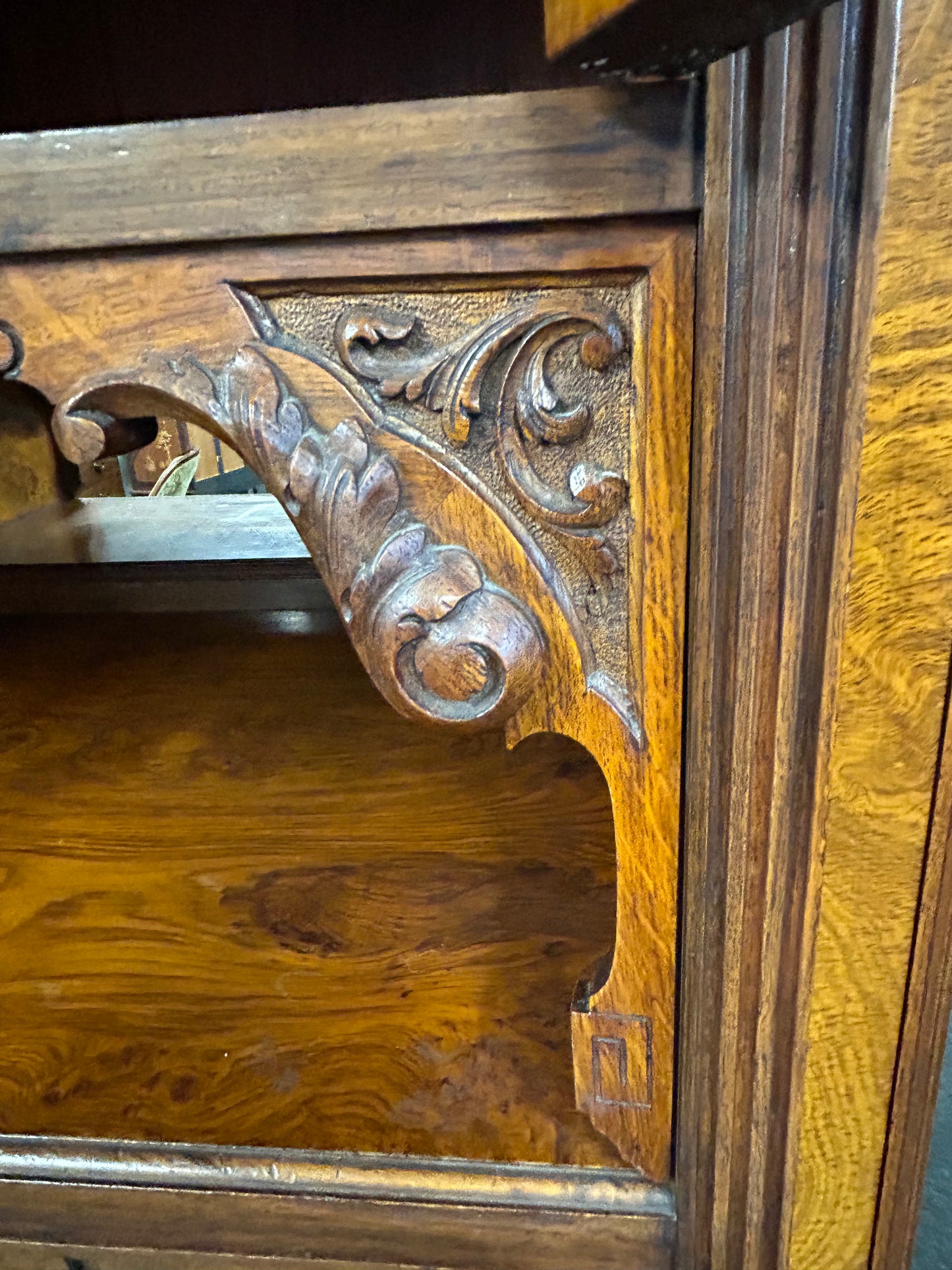 Large Victorian pollard oak wardrobe