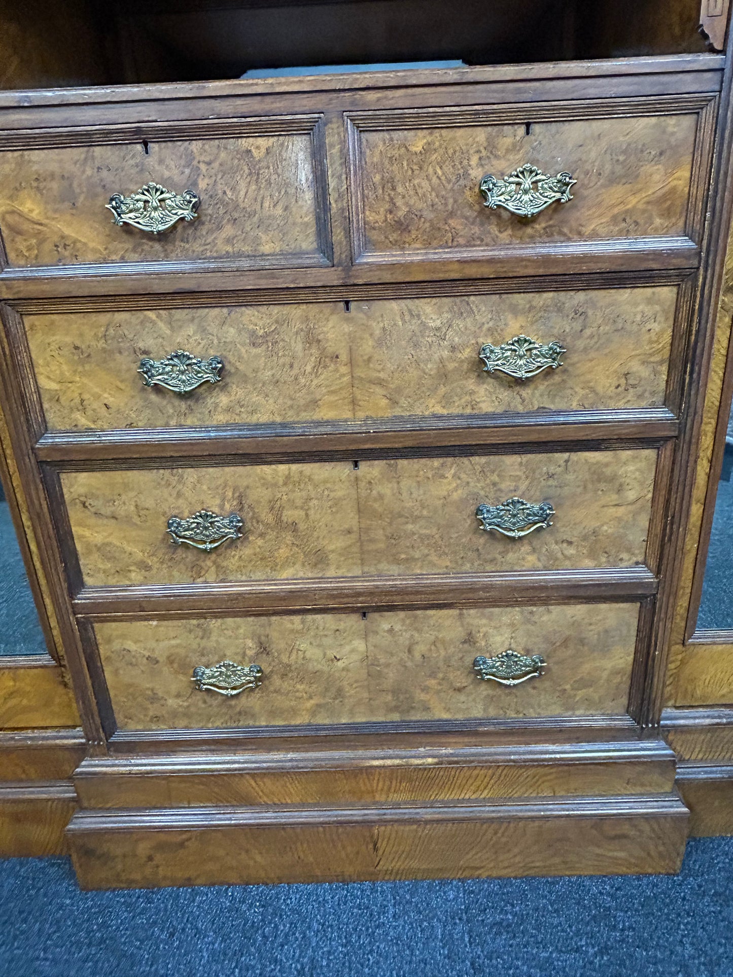 Large Victorian pollard oak wardrobe