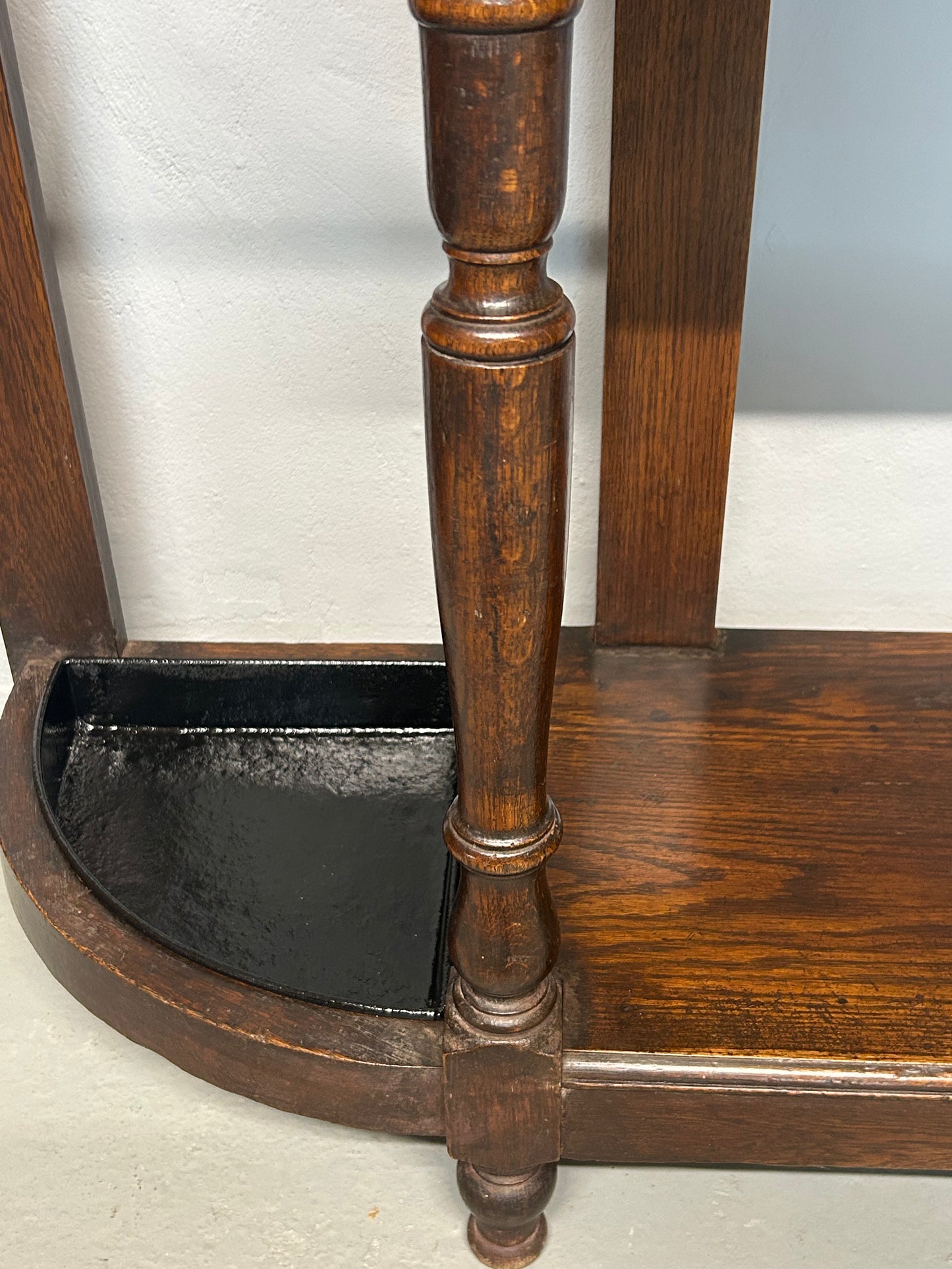 Art Nouveau oak hall/coat stand