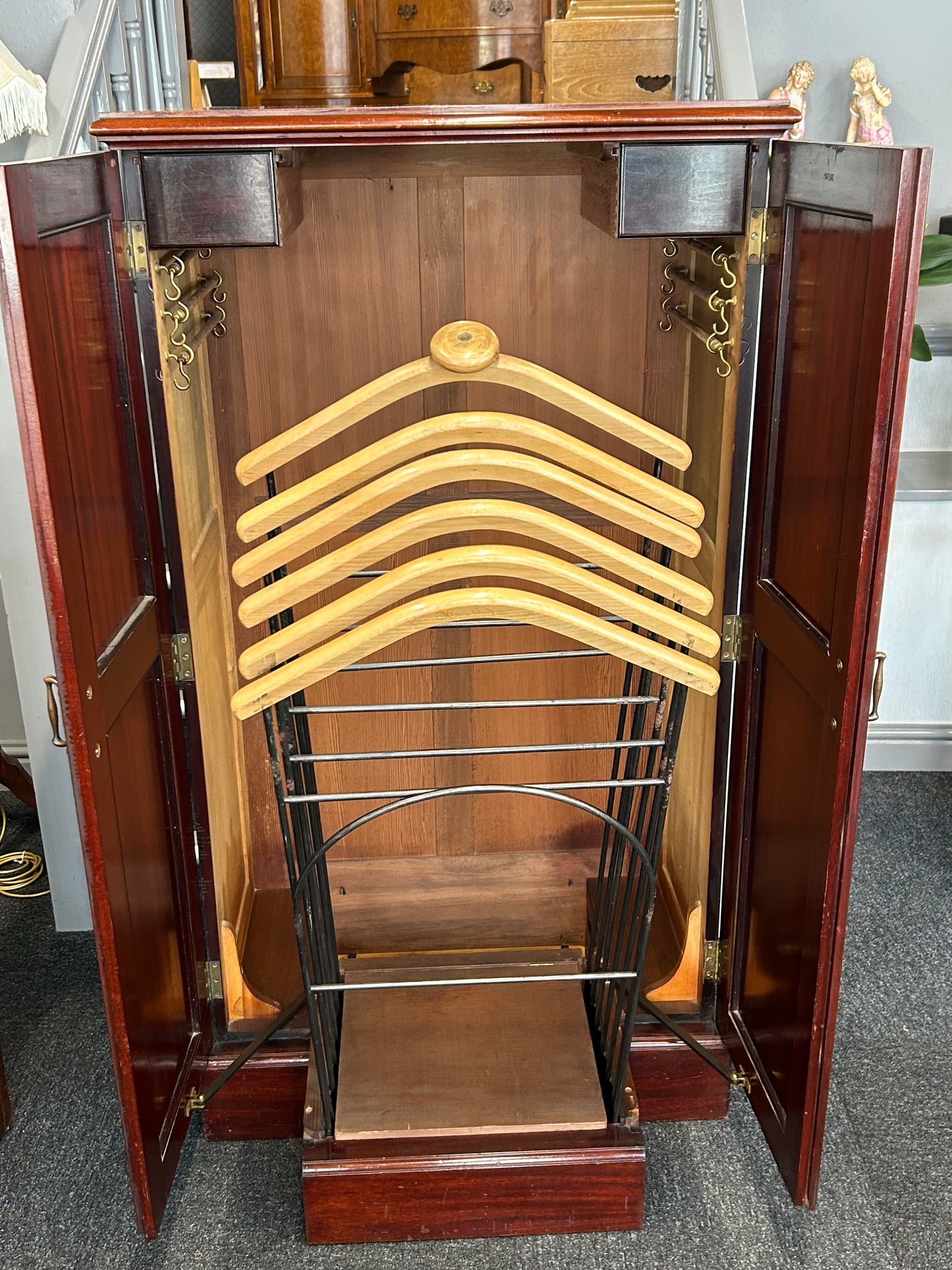 Mahogany Gentleman’s valet cupboard
