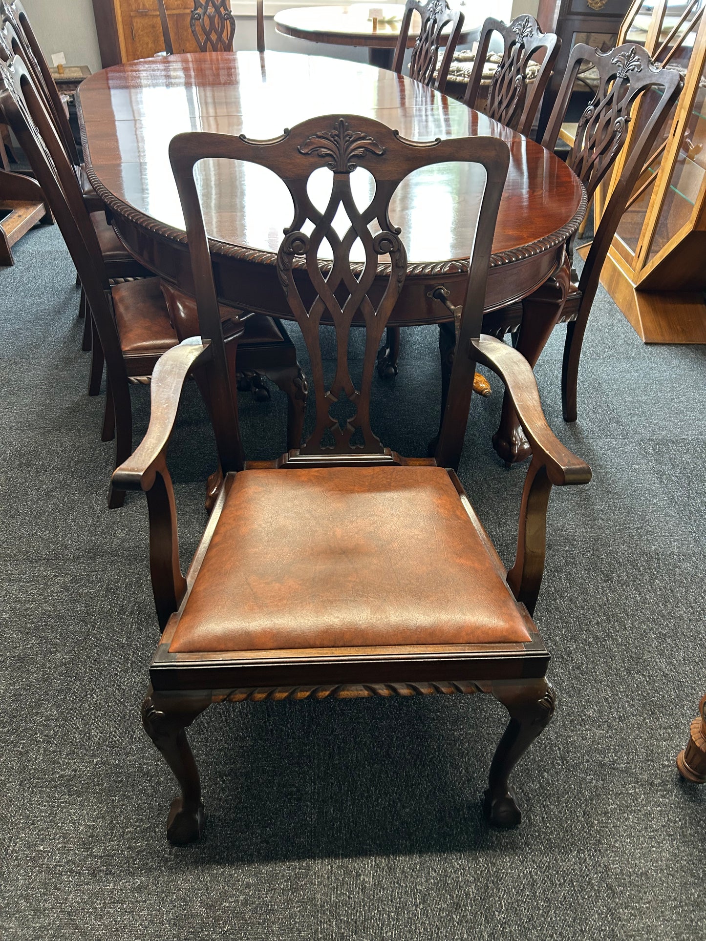 Mahogany Chippendale Style Extending Dining Table And 8 Chairs