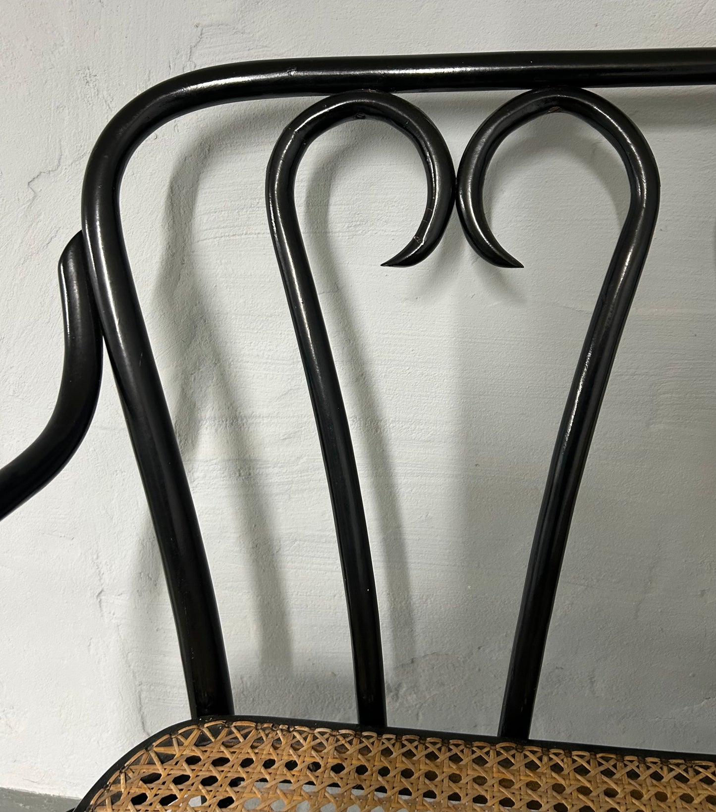 Thonet bench loveseat No 16