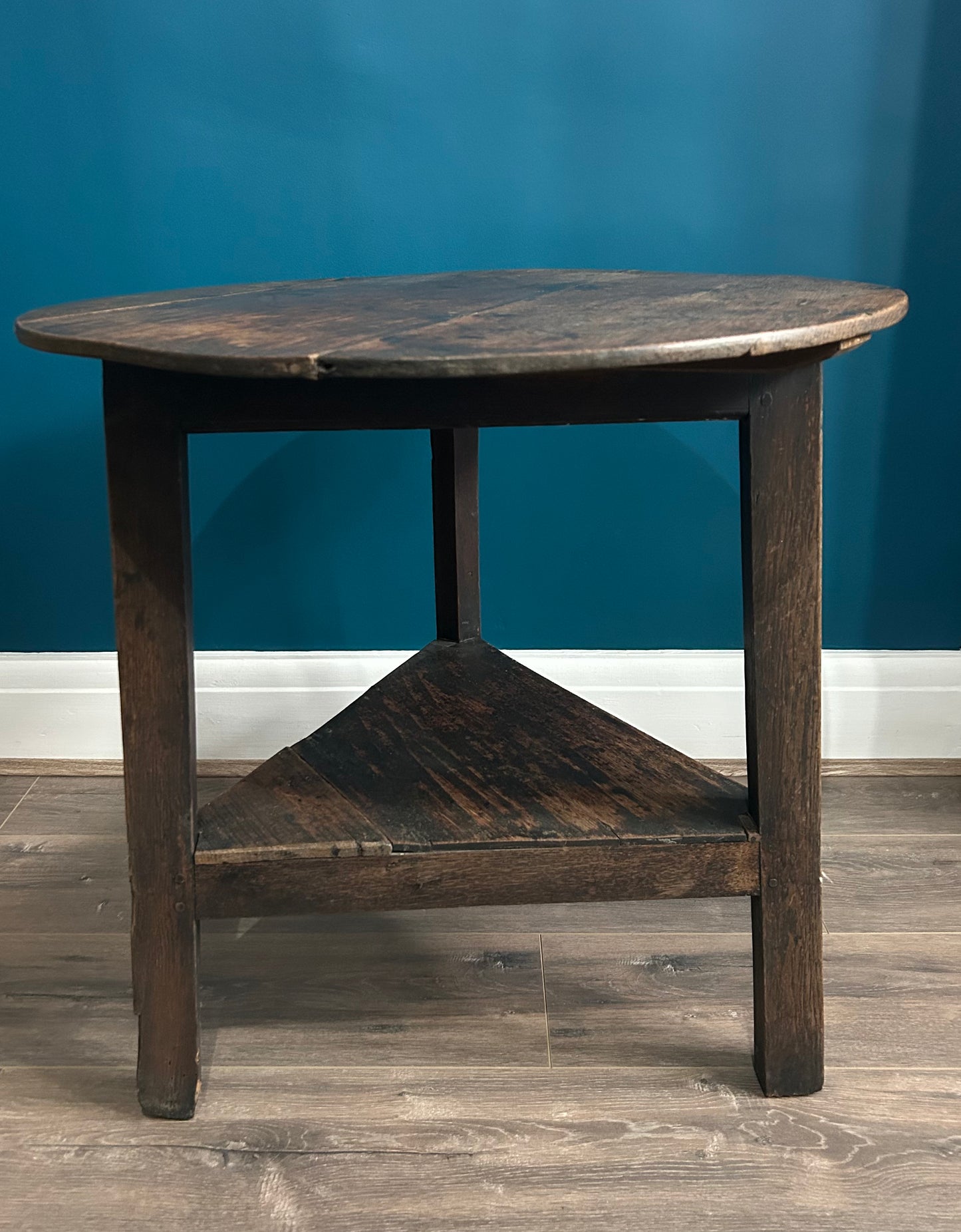 Oak Welsh Cricket Table