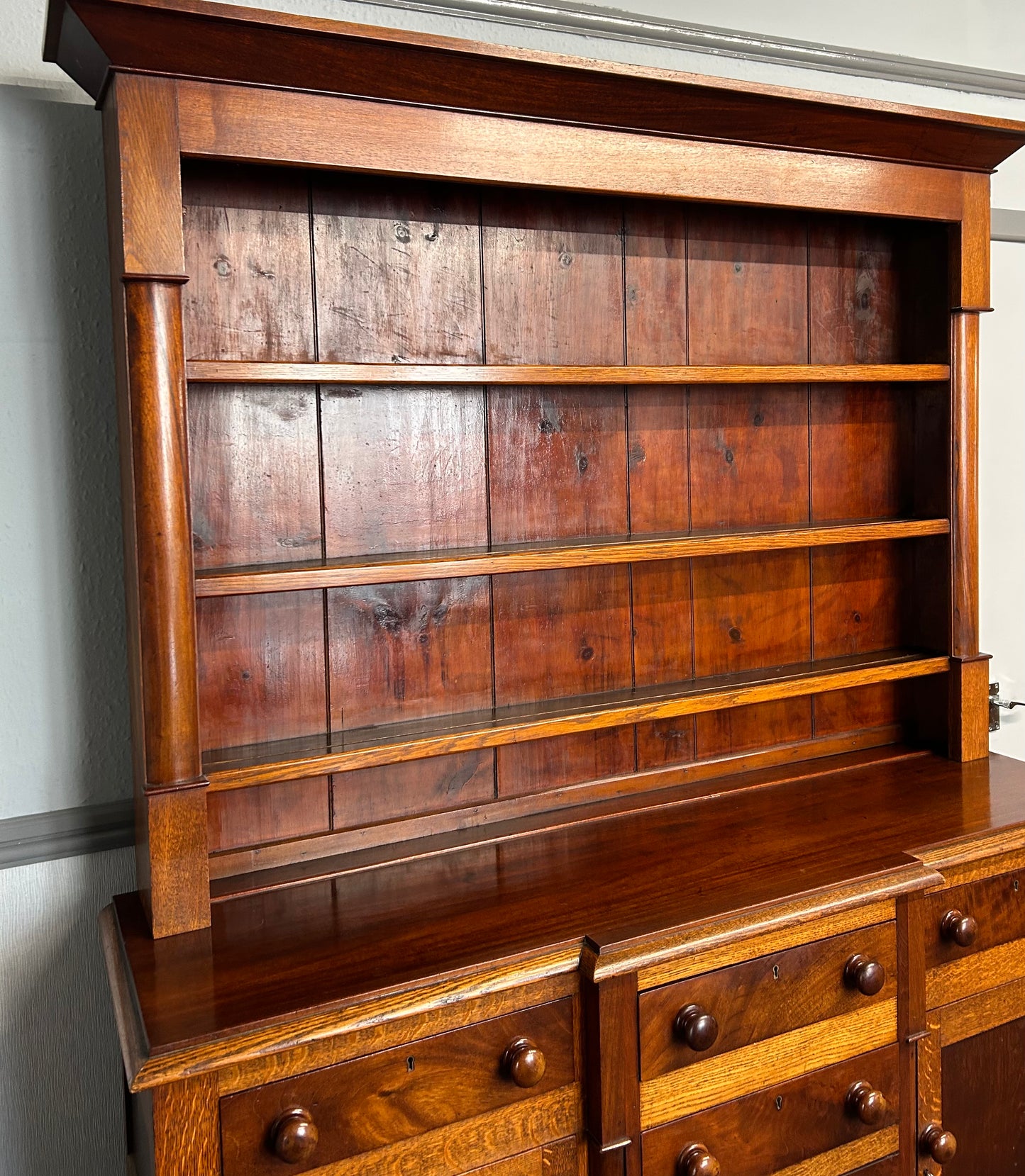 Oak Welsh dresser with Breakfront drawers