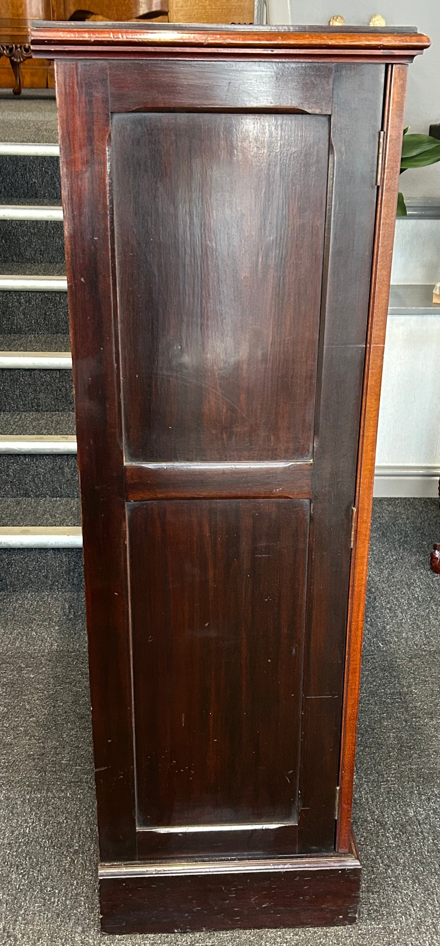 Mahogany Gentleman’s valet cupboard