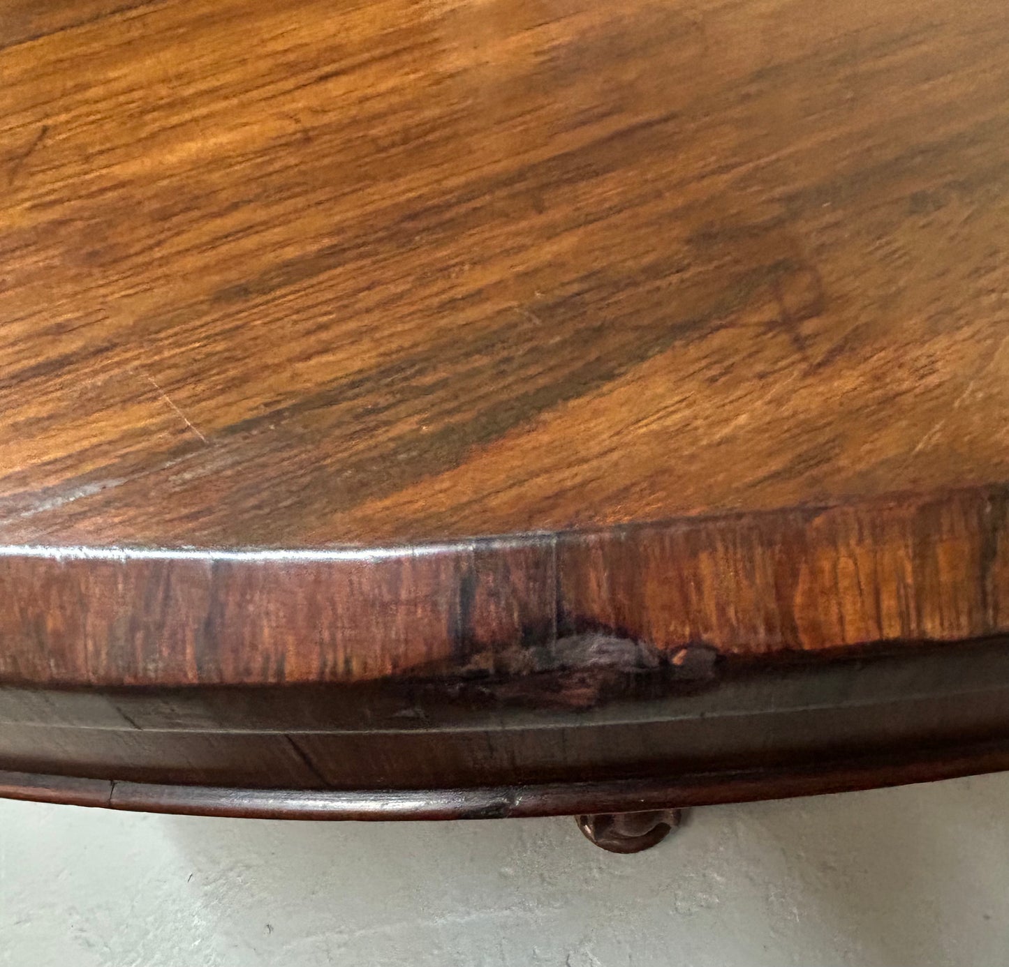 William IV Rosewood breakfast table