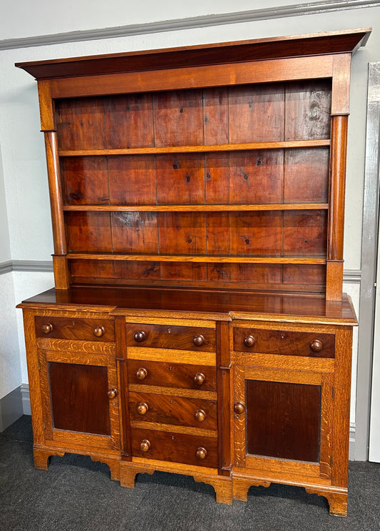 Oak Welsh dresser with Breakfront drawers
