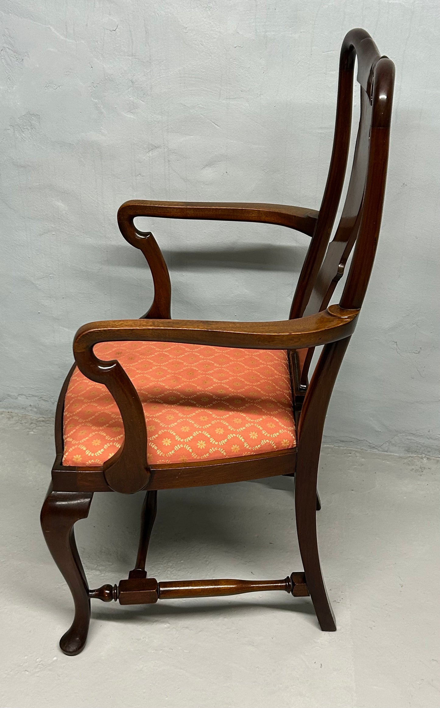 Set of 5 Queen Anne mahogany dining chairs
