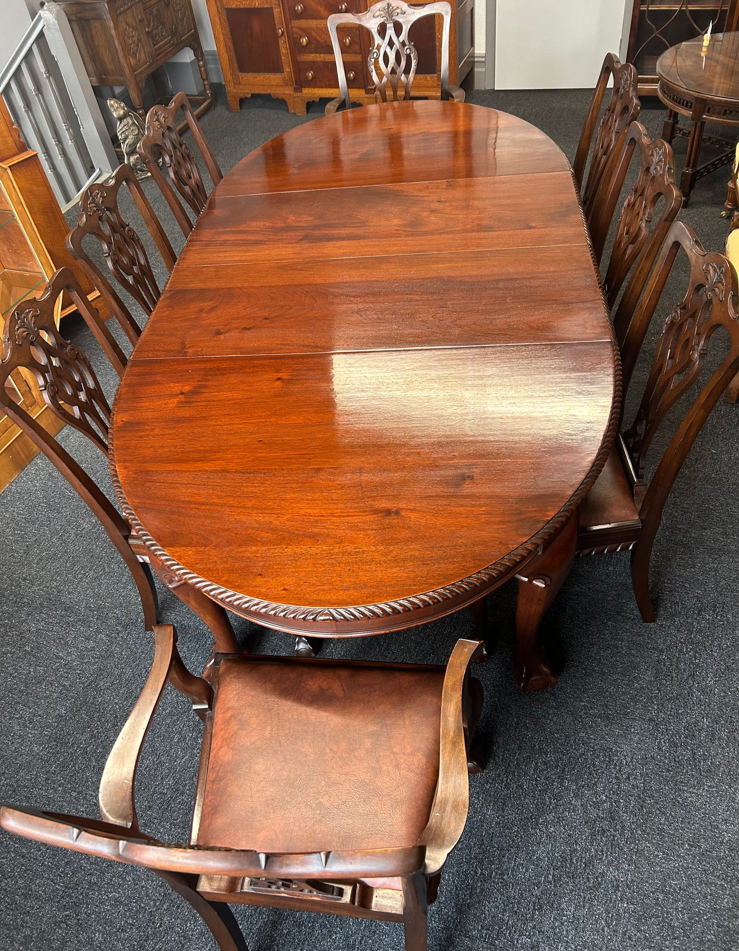 Mahogany Chippendale Style Extending Dining Table And 8 Chairs