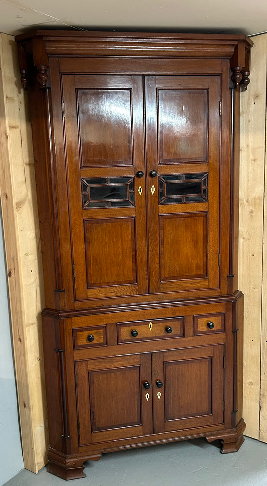 Welsh free standing oak corner cabinet