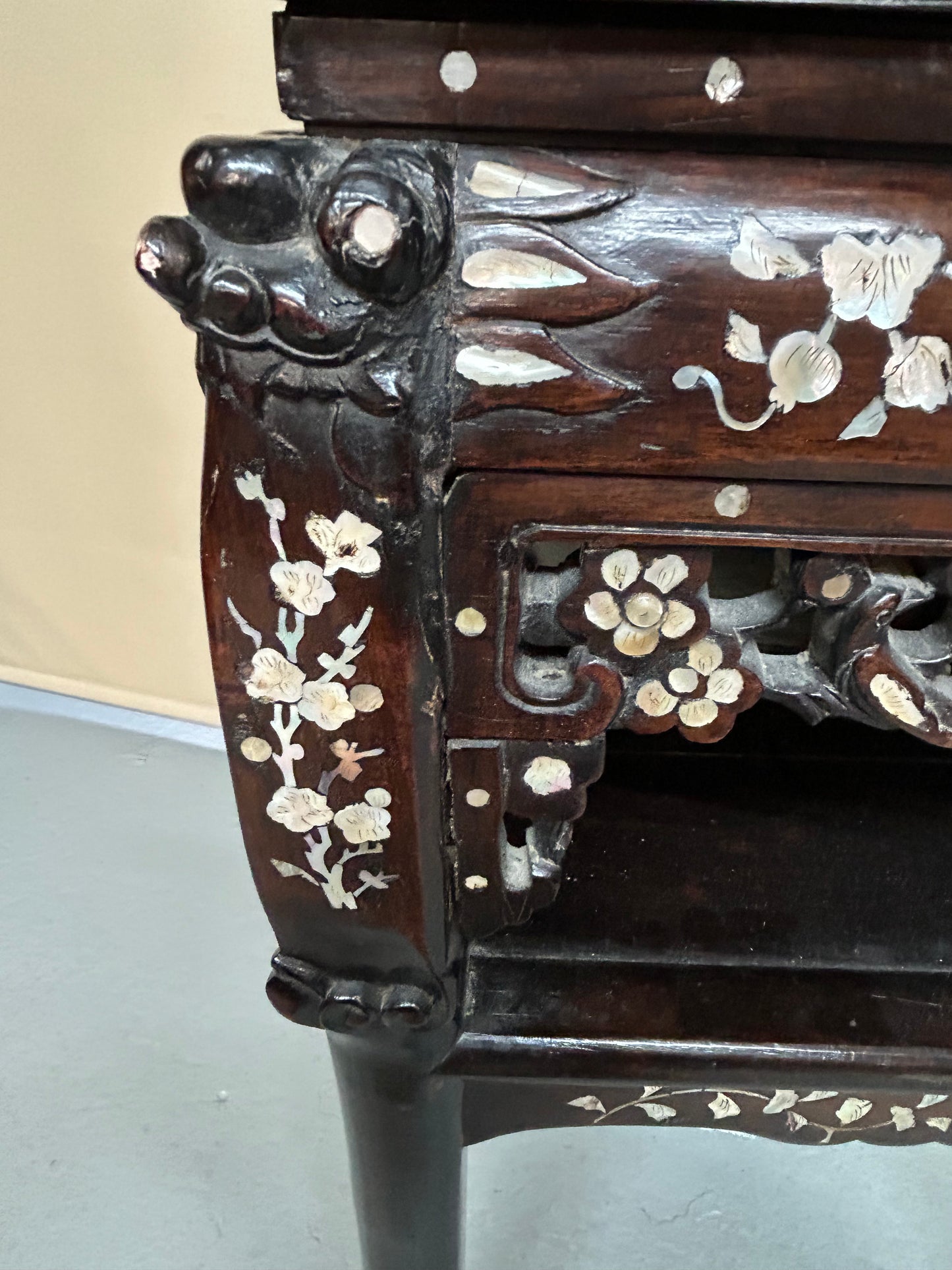 Chinese mother of pearl side table