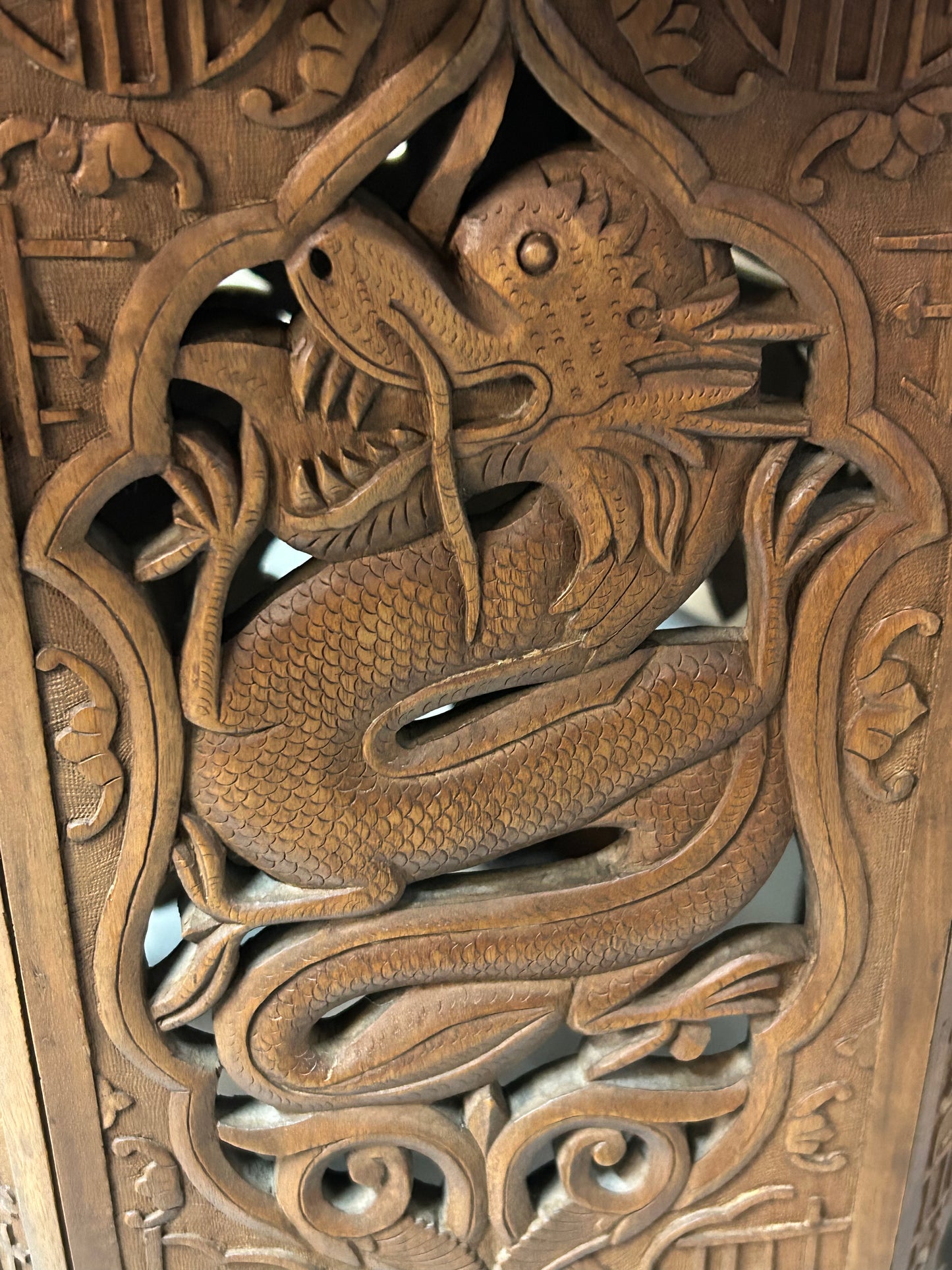 Decorative hand carved Chinese dragon side table