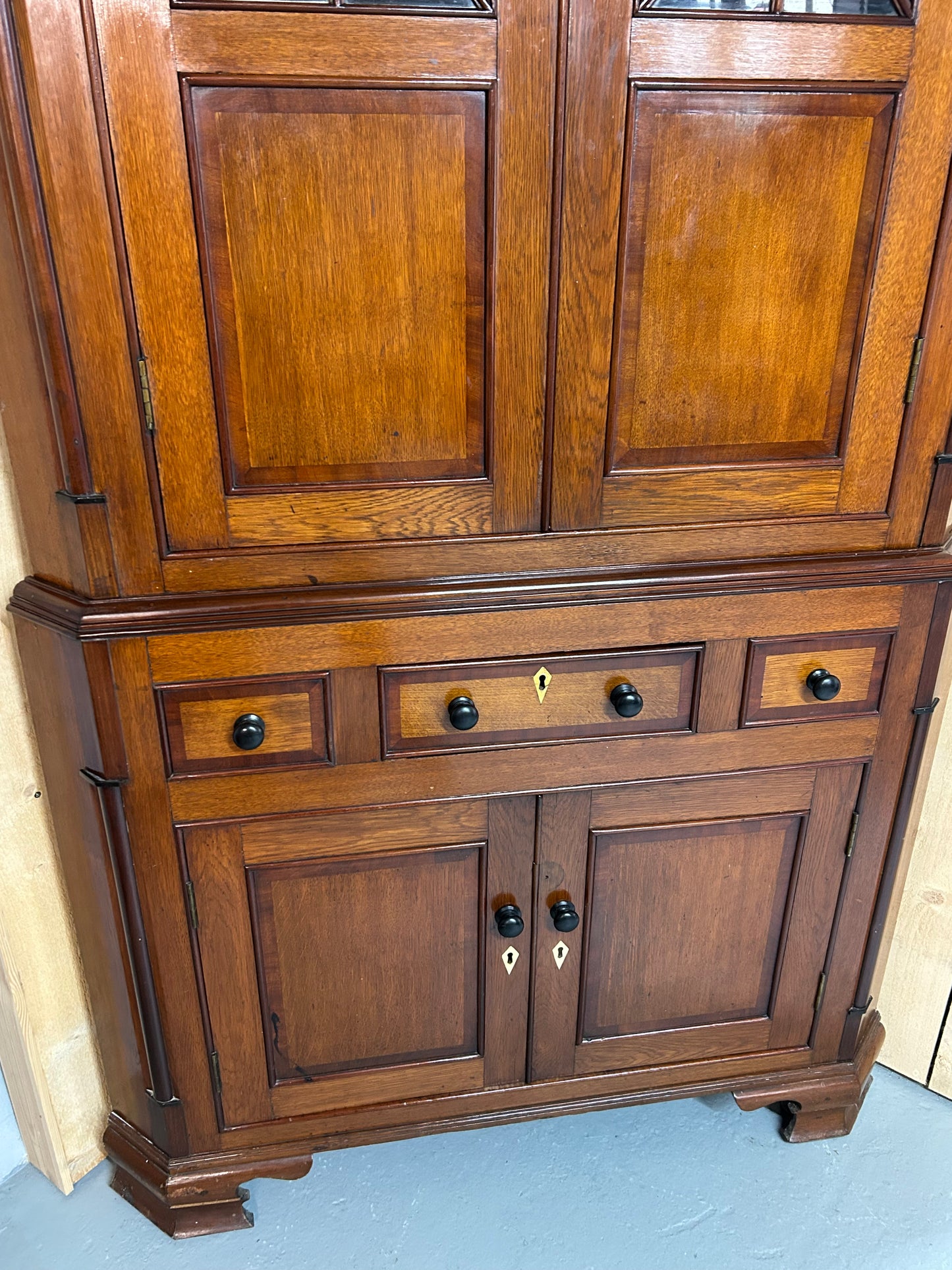 Welsh free standing oak corner cabinet