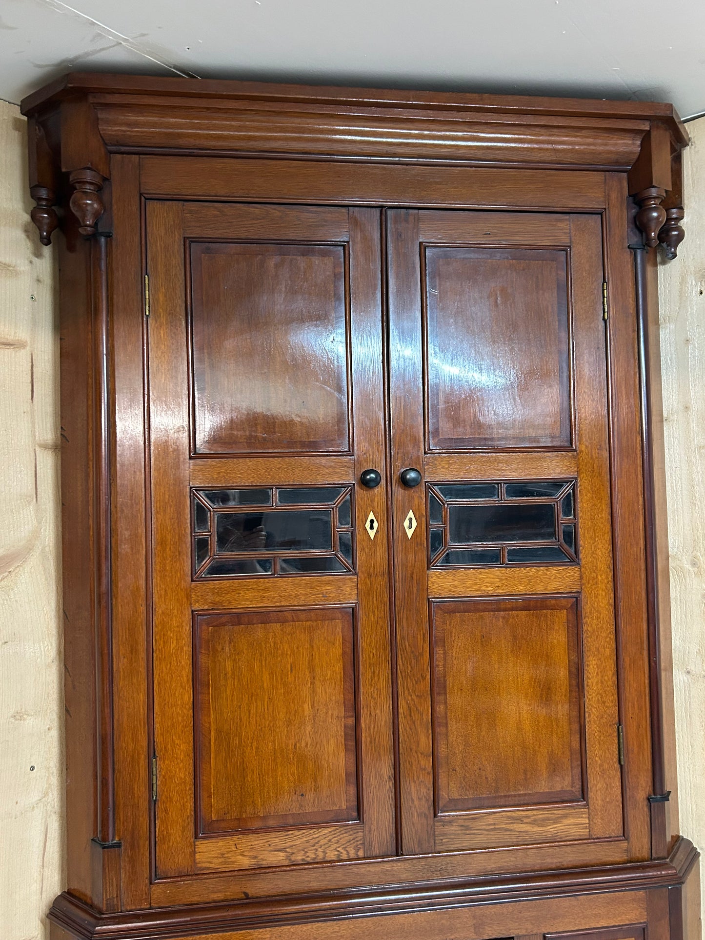 Welsh free standing oak corner cabinet