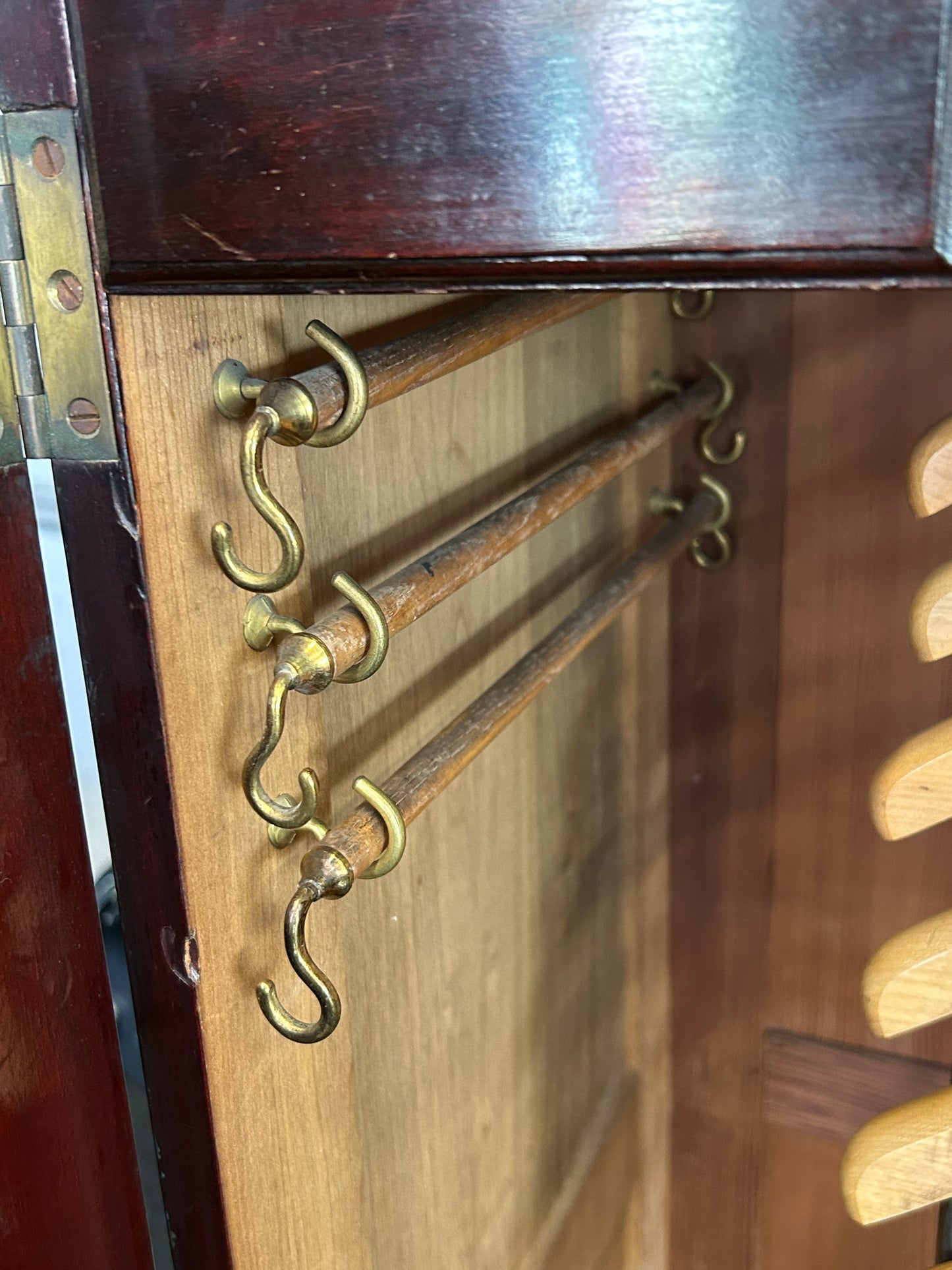 Mahogany Gentleman’s valet cupboard