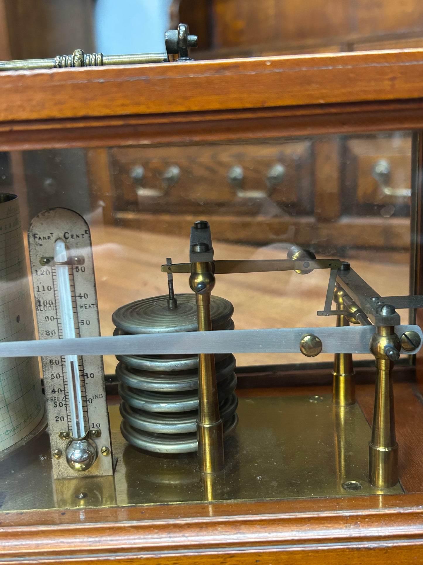 Negretti and Zambra barograph