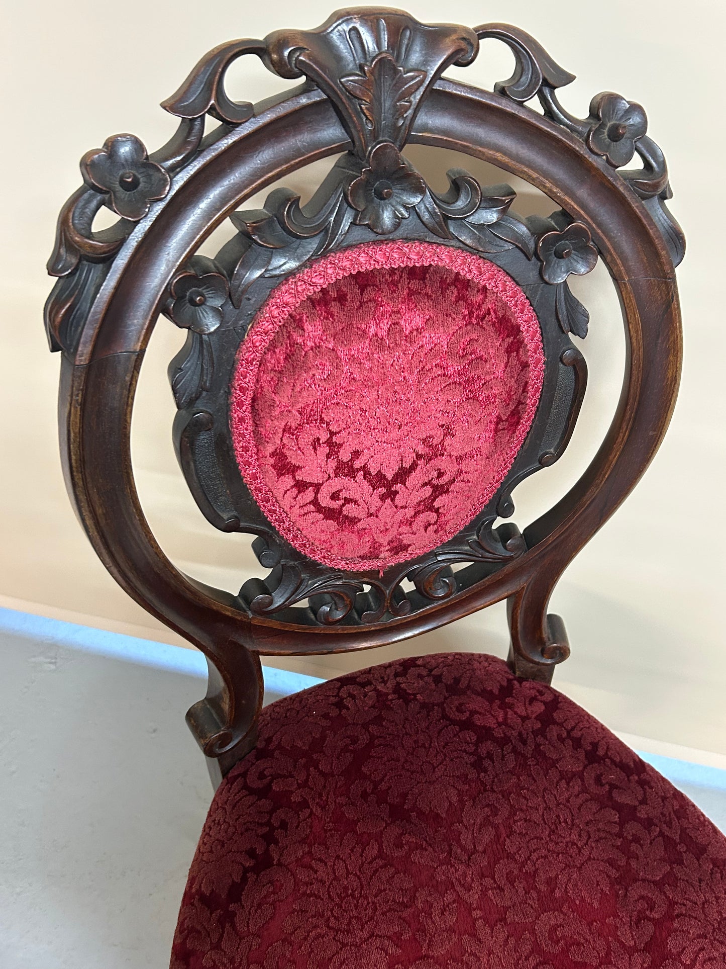 Set of 6 Victorian rosewood dining chairs