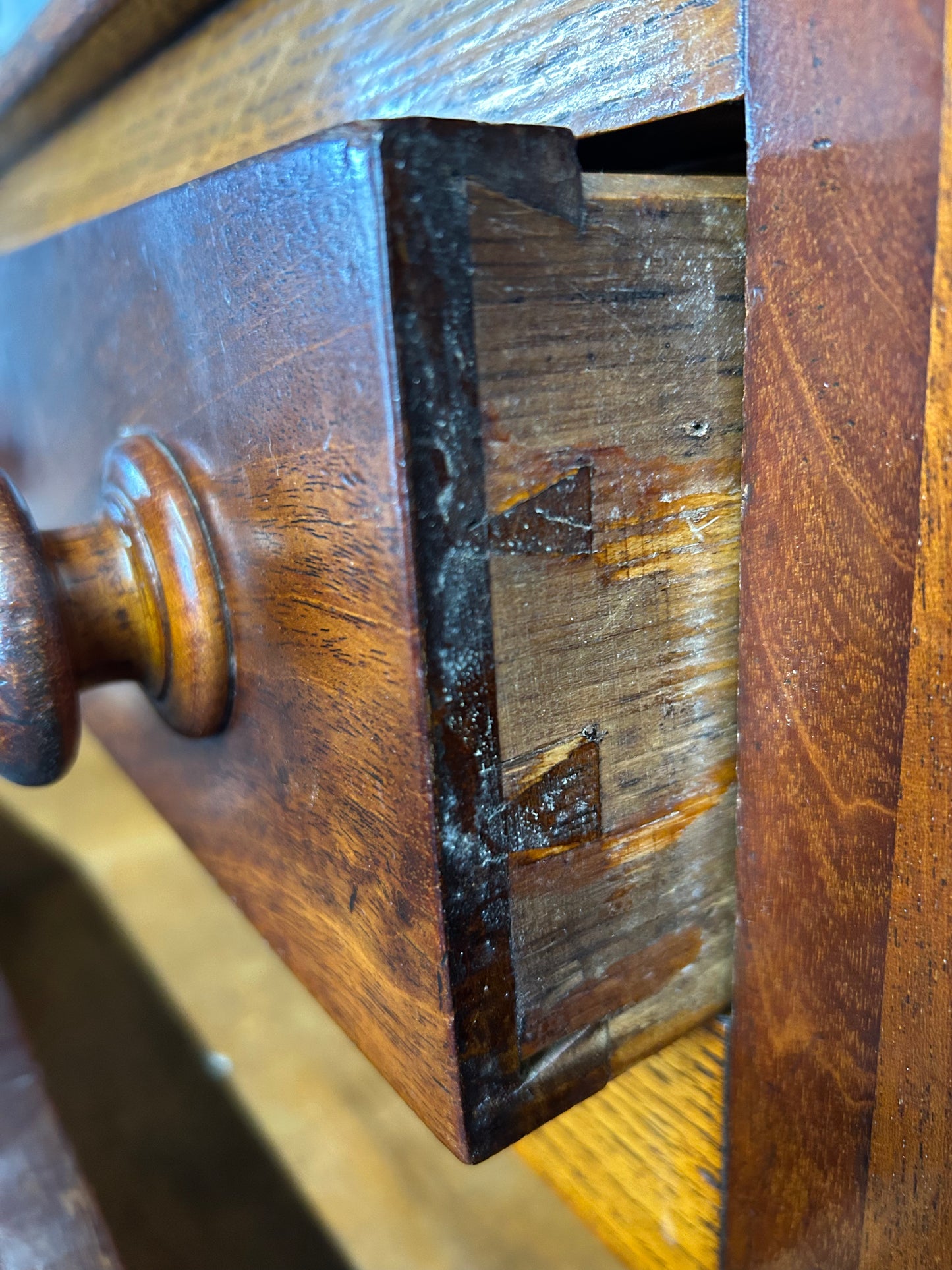 Oak Welsh dresser with Breakfront drawers
