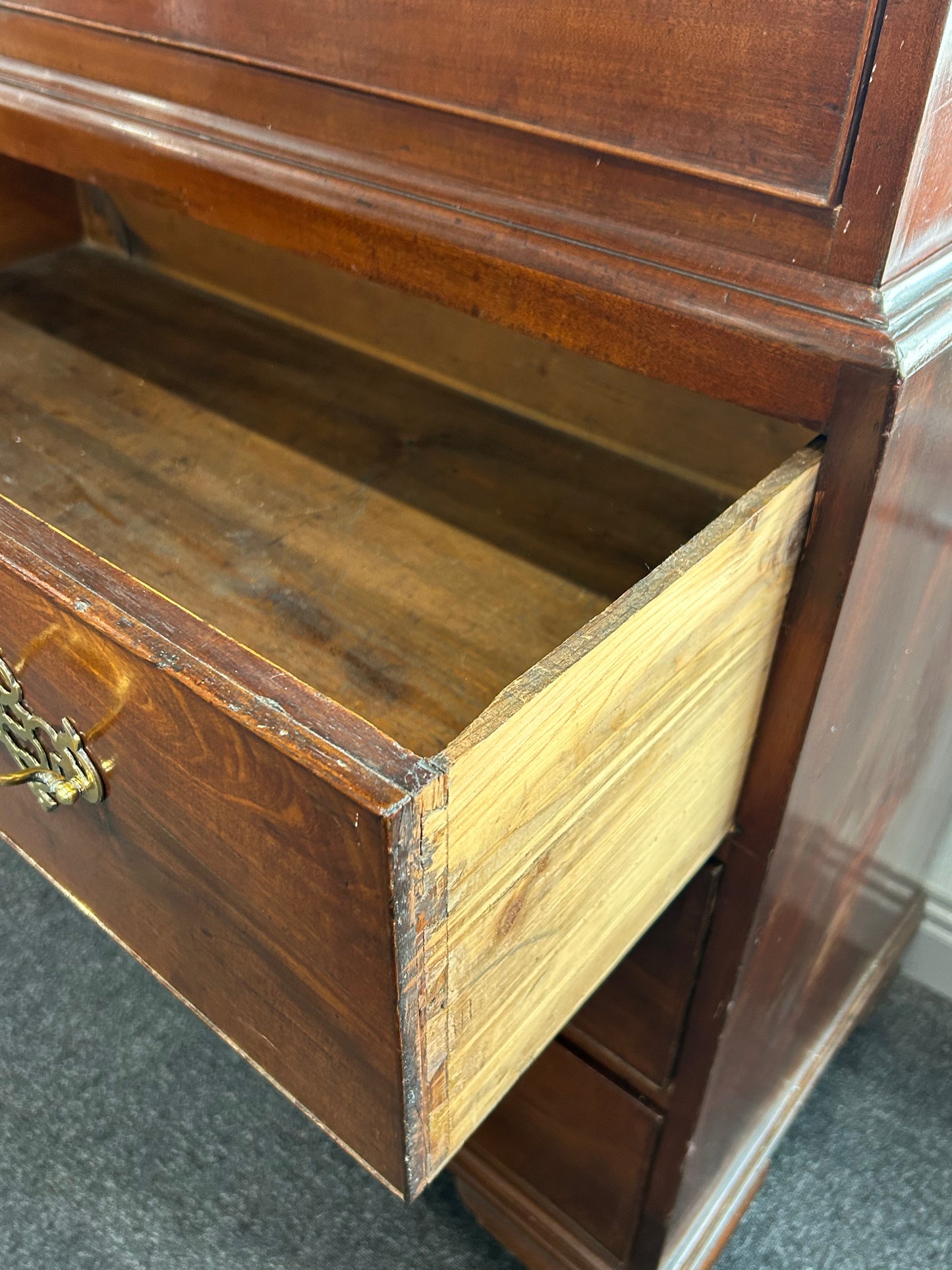 Georgian Mahogany chest on chest