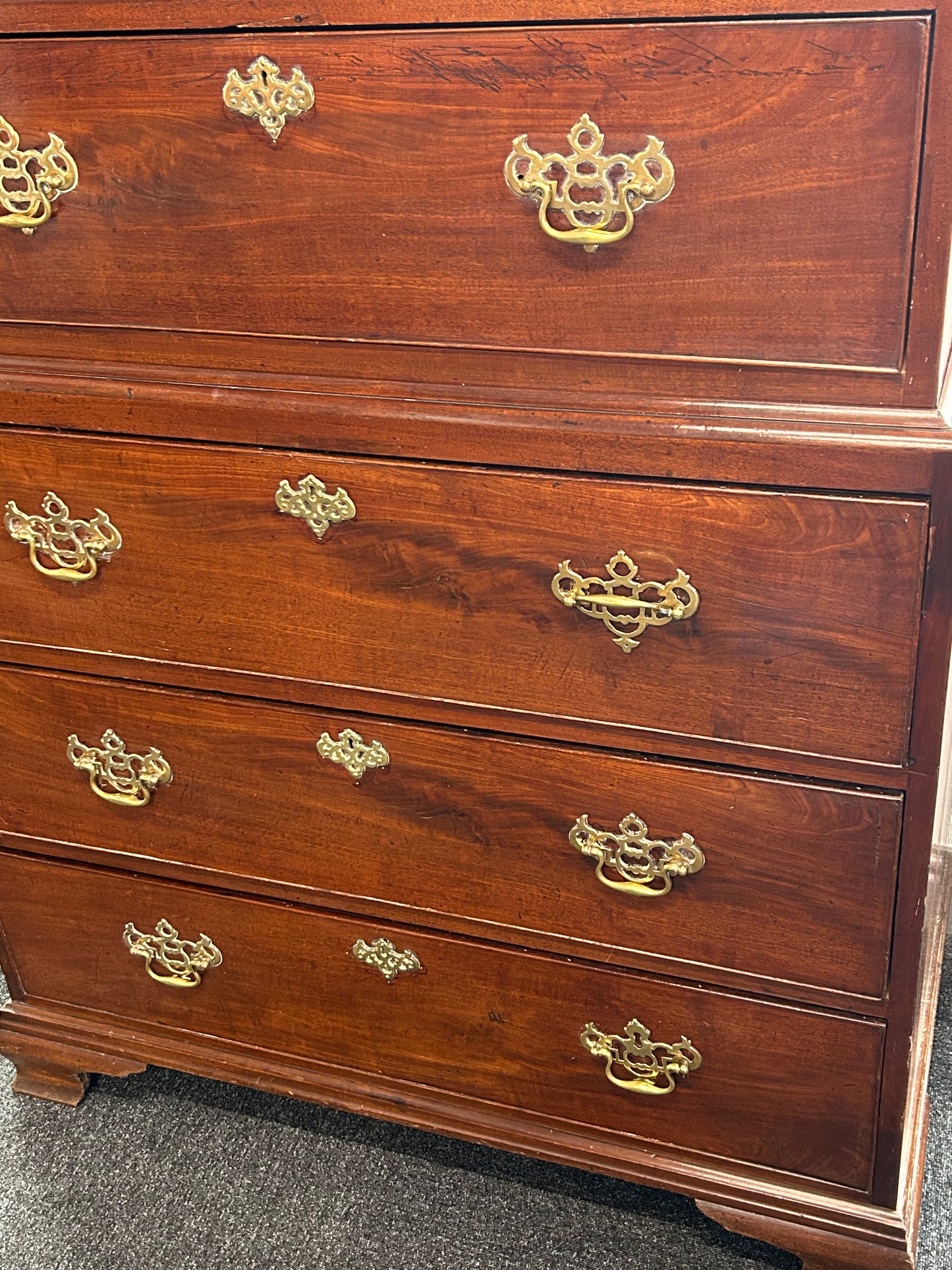 Georgian Mahogany chest on chest