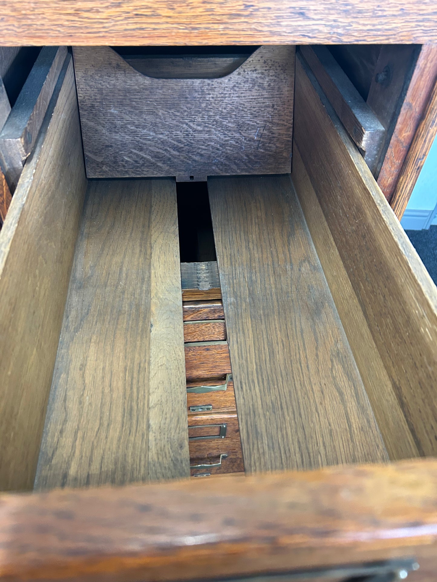 4 Drawer oak vertical filing cabinet