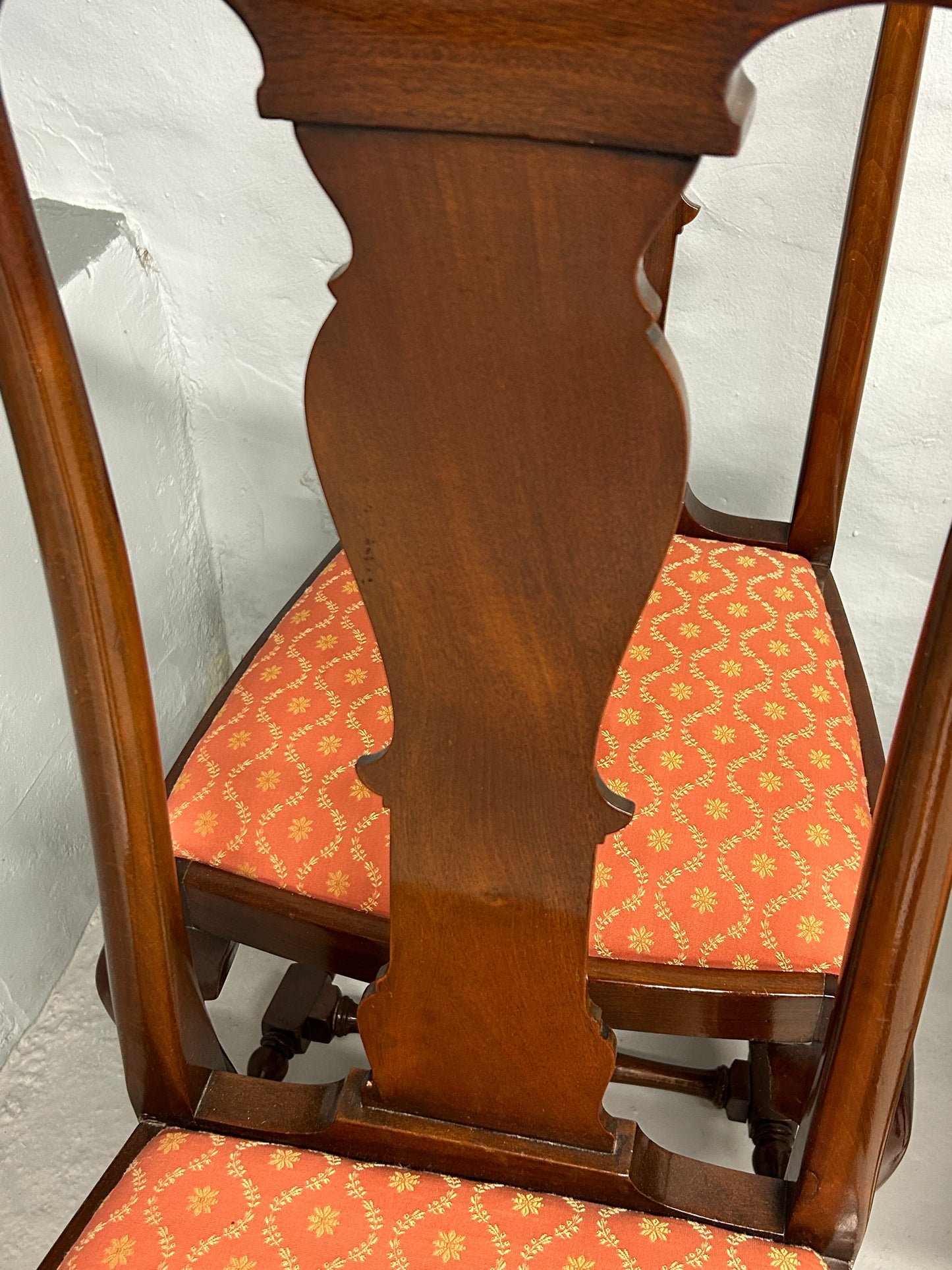 Set of 5 Queen Anne mahogany dining chairs